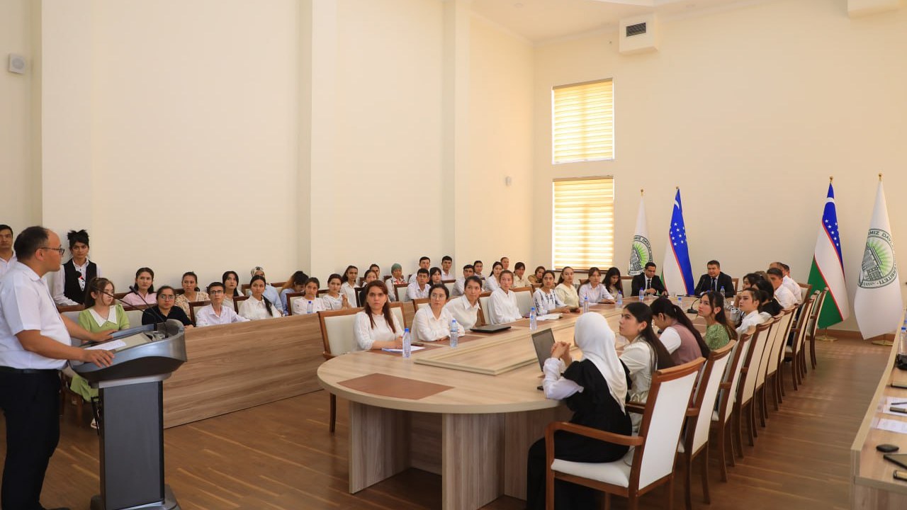 Oliy ta'limda sifat va sharoitlar muhokama qilindi