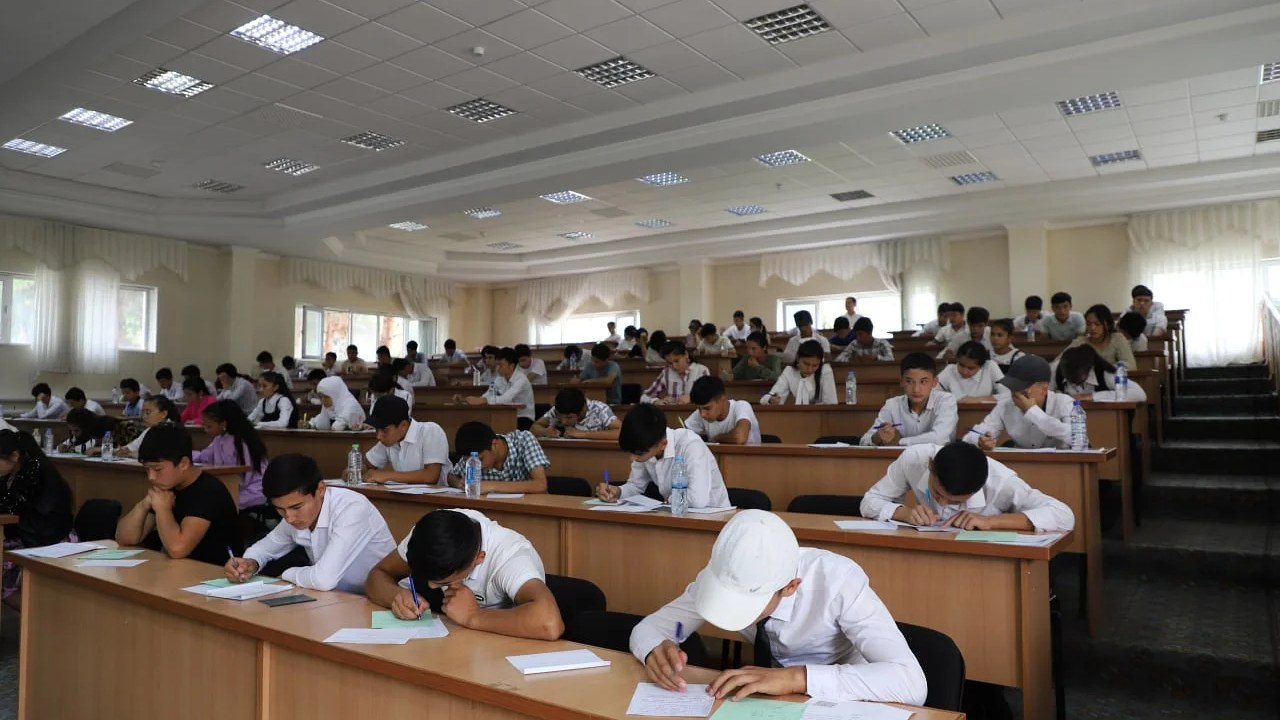Xorijiy va nodavlat OTM imtihonlari uchun ruxsatnomalar chiqarildi